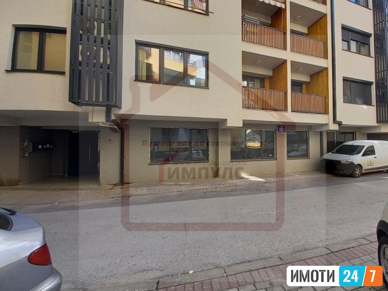 NOV DELOVEN PROSTOR NA ATRAKTIVNA LOKACIJA VO CENTARDEBAR MAALO