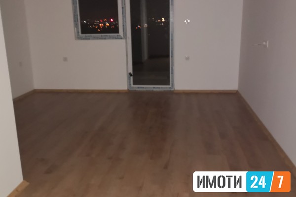 Prodavam Nova Kukja 130m2 so Dvor od 600m2 vo  Kis Voda