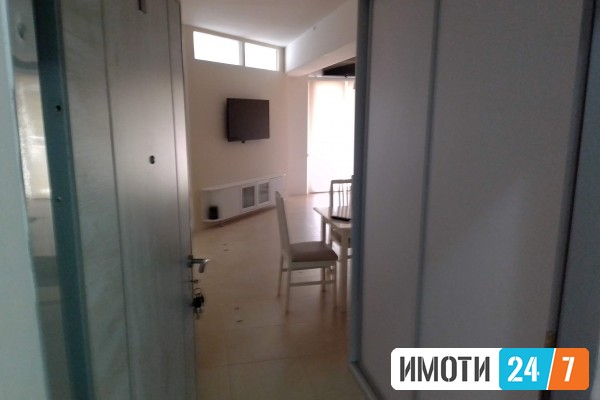се продава стан 63m2