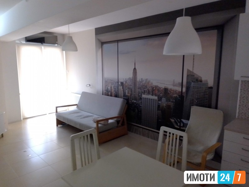 се продава стан 63m2