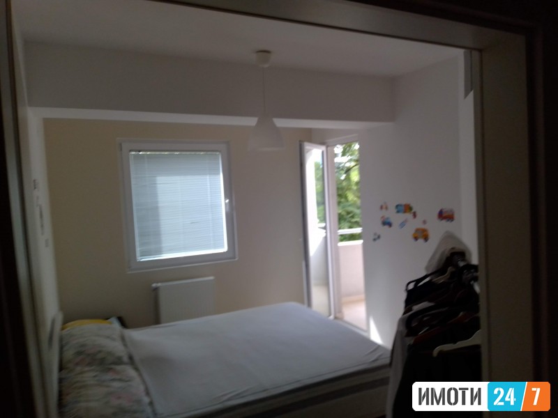 се продава стан 63m2