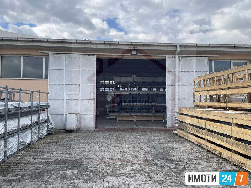 DELOVEN PROSTOR-MAGACIN VO BLIZINA NA CEMENTARA