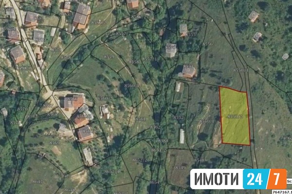 Продавам плац во Делчево