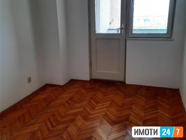 СЕ ПРОДАВА СТАН ВО КИСЕЛА ВОДА 