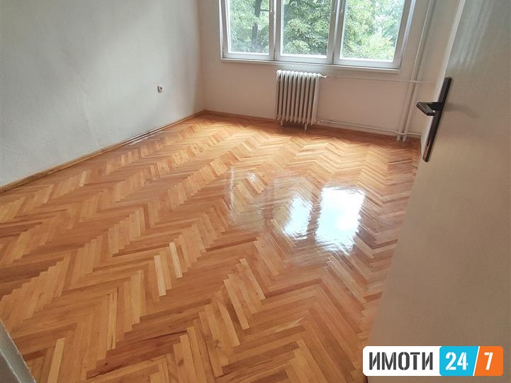 СЕ ПРОДАВА СТАН ВО КИСЕЛА ВОДА 
