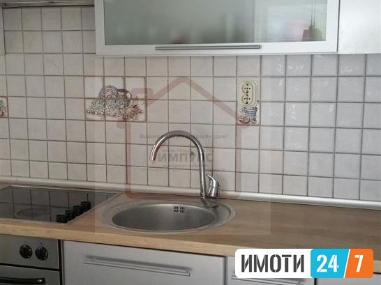 САМОСТОЈНА КУЌА НА МИРНА И ТИВКА ЛОКАЦИЈАТРНОДОЛ
