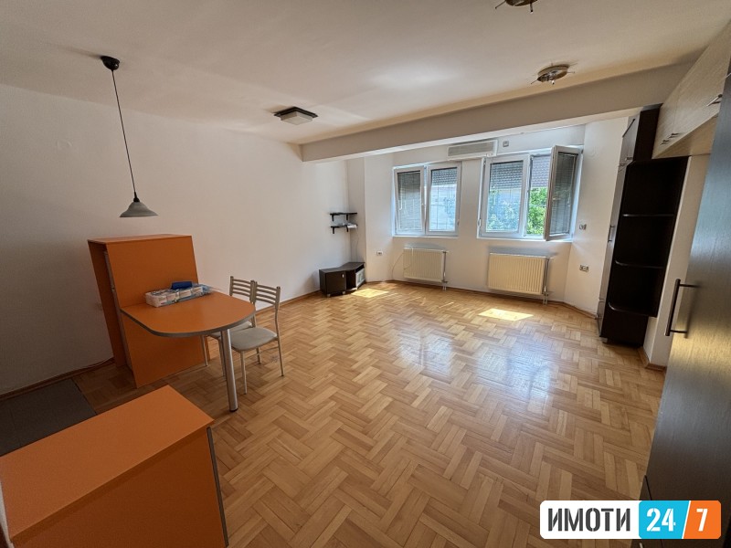 Garsonjera vo Crnice od 35m2 na 2 kat