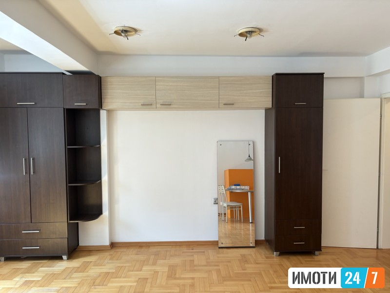 Garsonjera vo Crnice od 35m2 na 2 kat