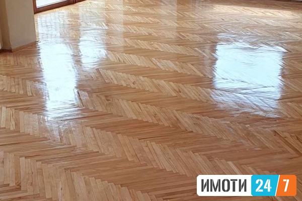 СЕ ИЗДАВА СТАН НА ВОДНО 
