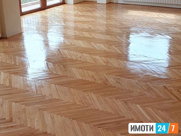 СЕ ИЗДАВА СТАН НА ВОДНО 