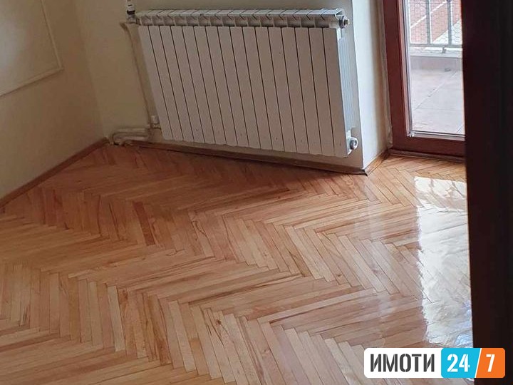 СЕ ИЗДАВА СТАН НА ВОДНО 