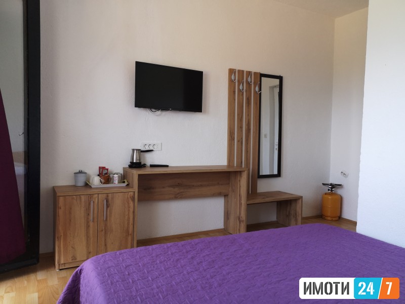Studio sobi so kupatiloparkinginternetpogled vo Villa ZENOVA - Ohrid Lake View apartmani