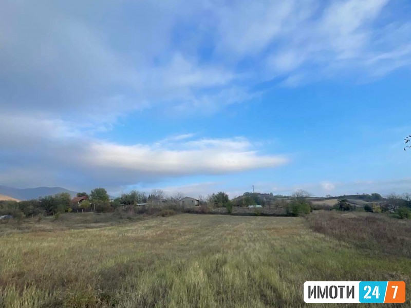 Vo Radisani se prodava gradezno zemjiste od 3000 m2