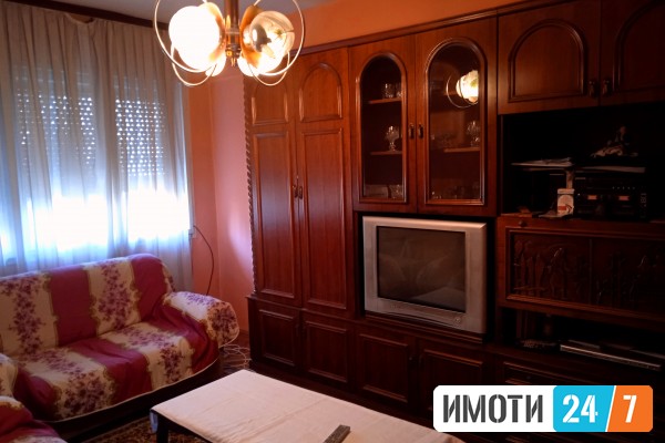 СЕ ПРОДАВА СТАН ВО СТРОГ ЦЕНТАР НА МАРШАЛ ТИТО ВО ТЕТОВО