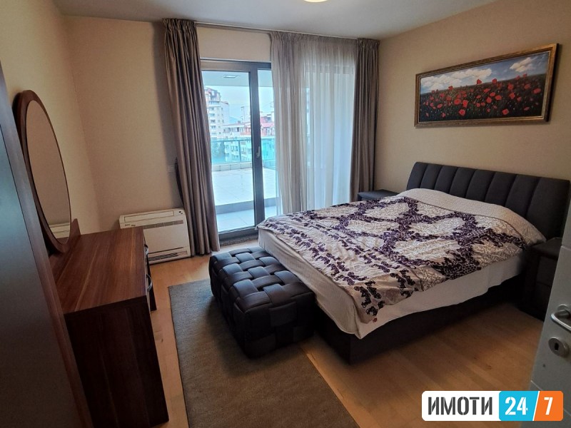 LUKSUZEN APARTMAN VO AERODROMKAPITOL MALL