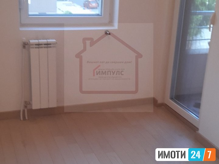 ПРАЗЕН ТРОСОБЕН СТАН НА СУПЕР ЛОКАЦИЈА ВО АЕРОДРОМ