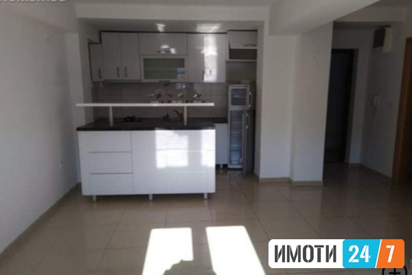SE IZNAJMUVA TROSOBEN STAN VO KOZLE 