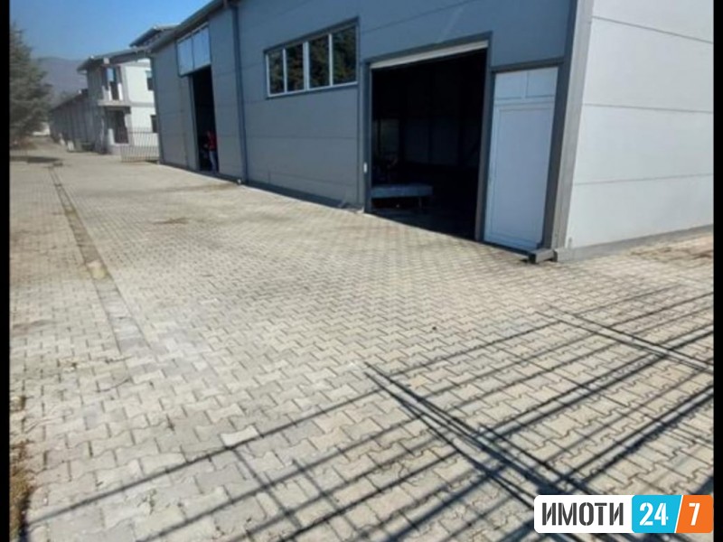 MAGACIN I HALA SO GOLEM PLAC VO INDZIKOVO