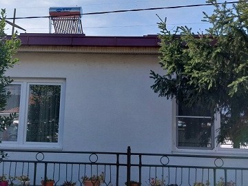 Продавам куќа во Стајковци