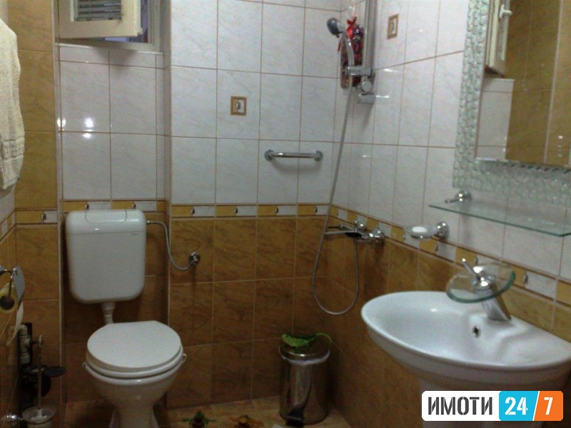 Стан продавам Градски Ѕид Анекс кај ГРАНД РИВЕР 131 м2