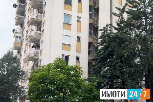 Prodavam stan vo Karpos 4 od 73m2