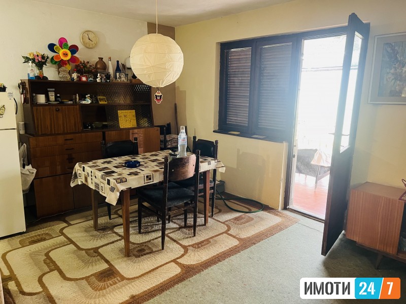 Prodavam vikenica 111 m2 vo Star Dojran na top llokacija