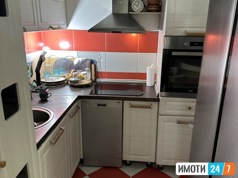 Се продава стан во кисела вода