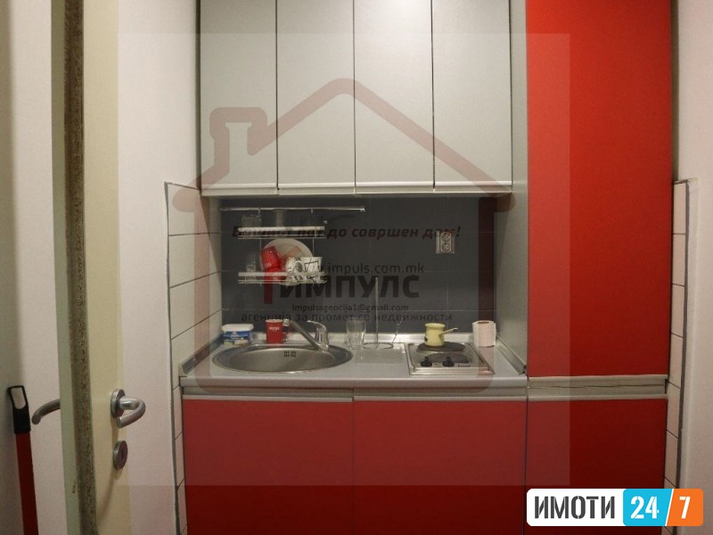 НАМЕСТЕН ДЕЛОВЕН ПРОСТОР СО ЛОКАЦИЈА ВО ЦЕНТАРКАТОЛИЧКА ЦРКА