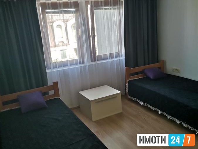 FUNKCIONALEN TROSOBEN STAN VO CENTARKATOLICKA CRKVA