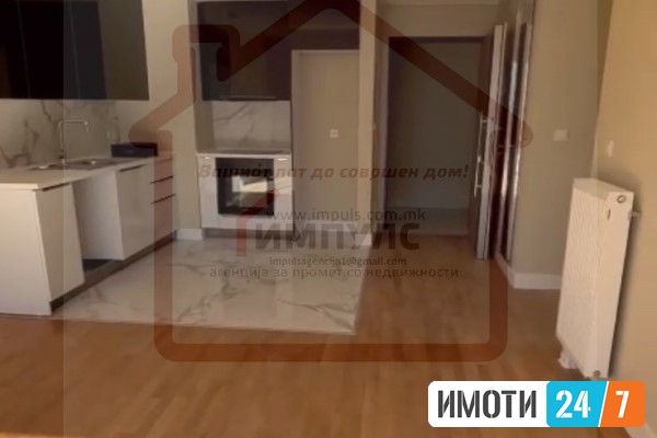 SE PRODAVA SONCEV TROSOBEN STAN SO LOKACIJA VO STROG CENTAR