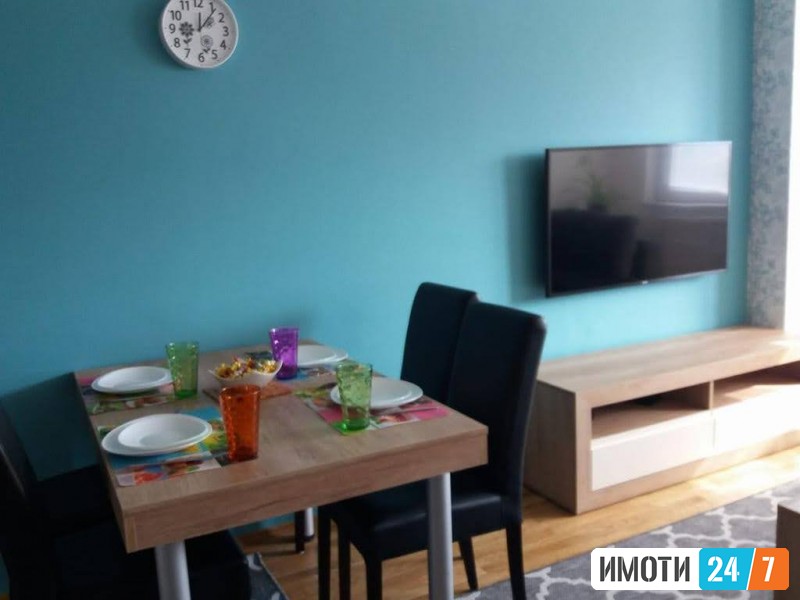 Se izdava stan vo centar na Skopje