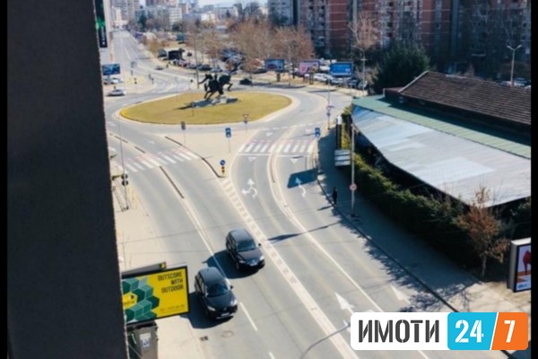 NOV DVOSOBEN STAN VO CENTAR KATOLICKA CRKVA