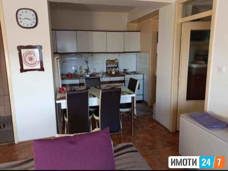 DVOSOBEN STAN VO OHRID KAJ OHRIDSKA BANKA