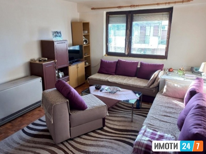 DVOSOBEN STAN VO OHRID KAJ OHRIDSKA BANKA