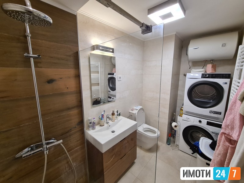 Се издава четворособен луксузно опремен дуплекс во Карпош 4