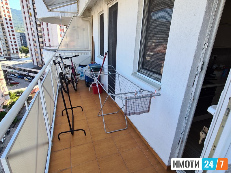 Се издава четворособен луксузно опремен дуплекс во Карпош 4