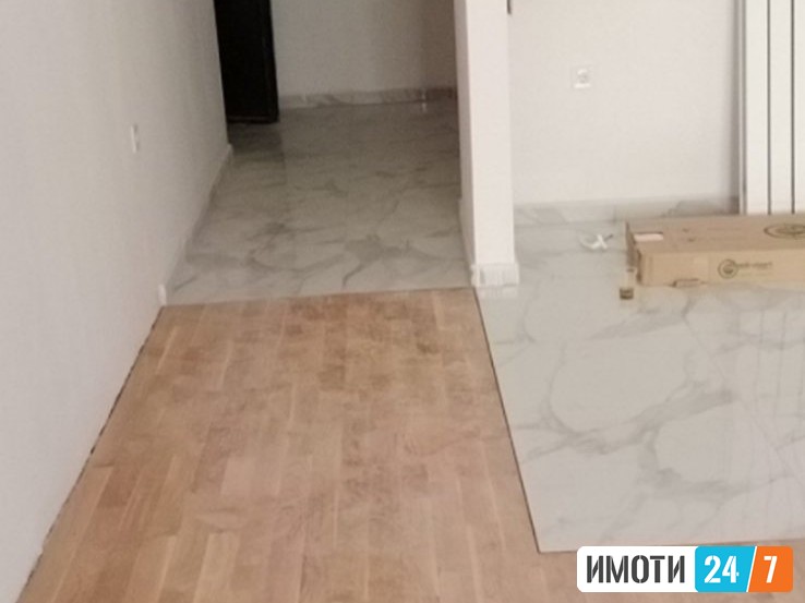 PRAZEN TROSOBEN STAN  ZA STANBENODELONA NAMENA VO KARPOSH