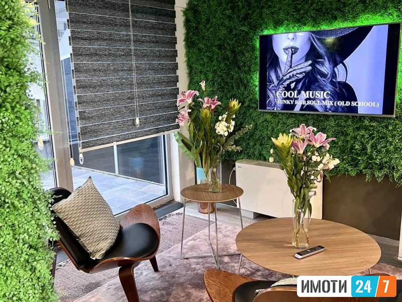 SE IZDAVA DELOVEN PROSTOR NA ODLICNA LOKACIJA VO KOMPLEKS PARK RESIDENCE