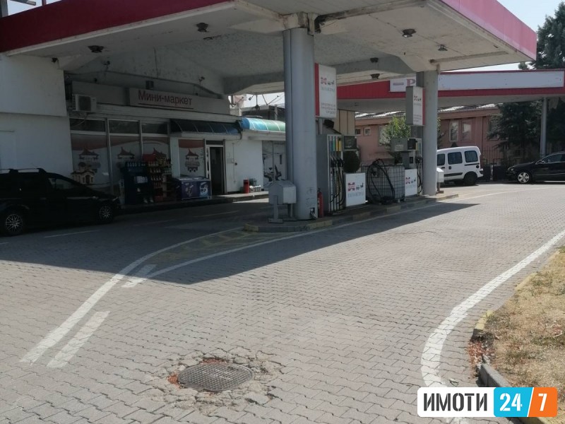 SE PRODAVA  BENZISKA PUMPA SO RESTORAN ZA SVADBI