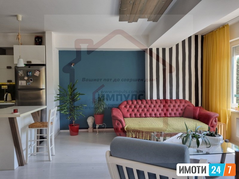 SE PRODAVA TROSOBEN STAN NA SUPER LOKACIJA VO TAFTALIDZE 1