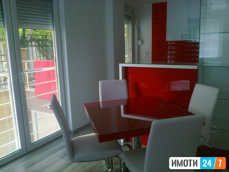 MODEREN DVOSOBEN STAN NA TIVKA LOKACIJA VO KOZLE