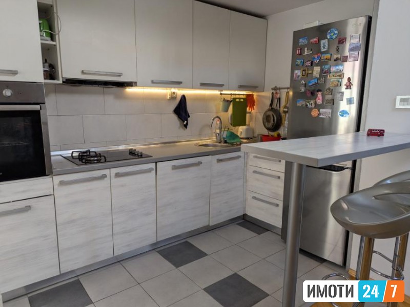 Se izdava kompletno namesten stan od 55m² vo Taftalidze sproti City Mall – Karpoš