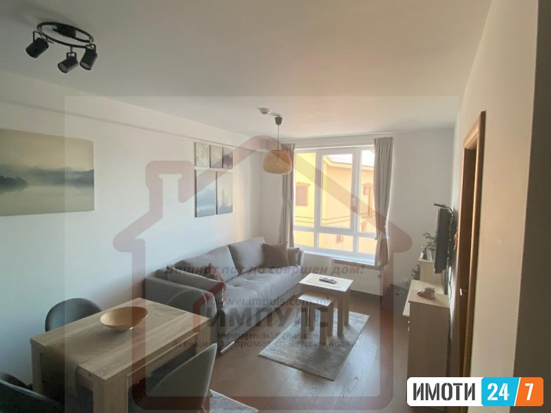 SE PRODAVA UDOBEN APARTMAN VO KOPAONIK
