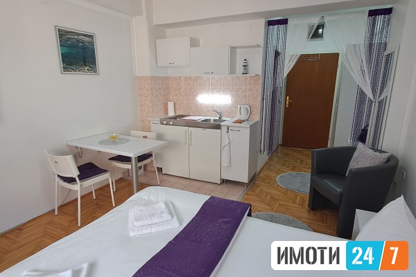 АПАРТМАН ВО ОХРИД