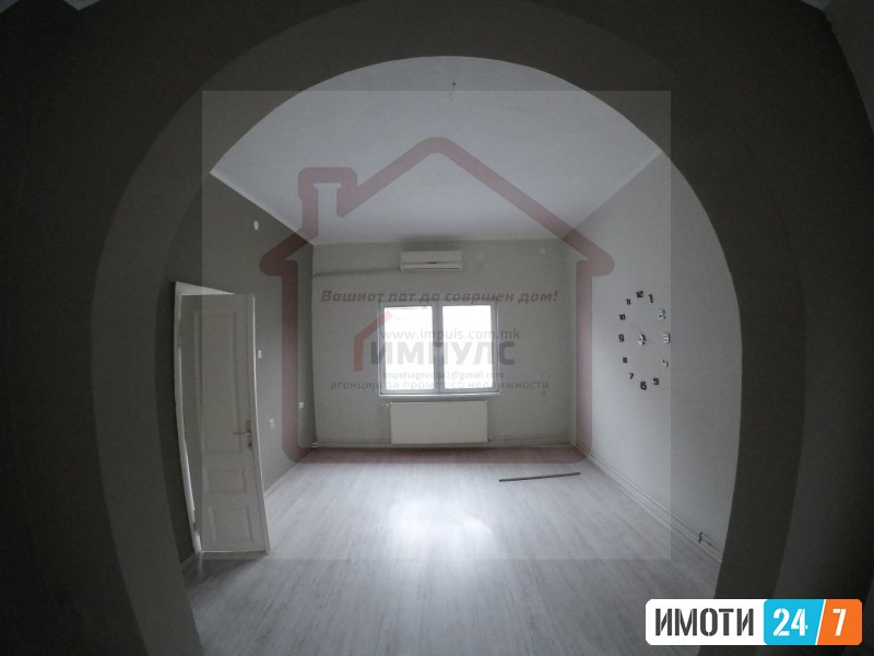 PRAZEN PROPSTOR ZA DELOVNA NAMENA SO LOKACIJA VO DEBAR MAALO