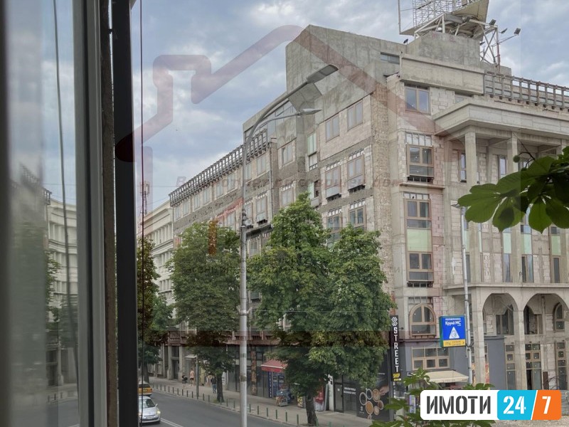 UDOBEN TROSOBEN STAN SO LOKACIJA VO STROG CENTAR