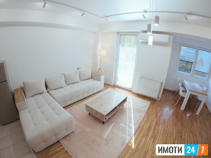 Се издава Апартман во Центар Diamond Mall