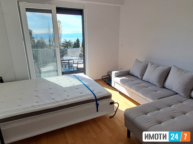 НОВ АПАРТМАН ВО ОХРИД