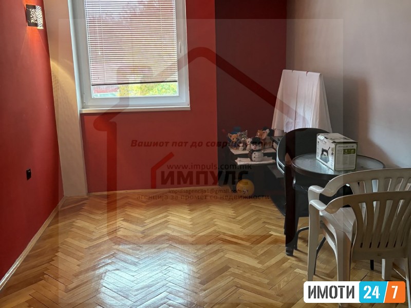 KOMFOREN TROSOBEN STAN SO LOKACIJA VO RADISHANI