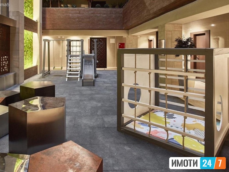 TROSOBEN STAN VO TAFTALIDZE 1 DIAMOND GARDEN - ADORA